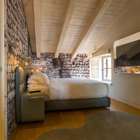 Lords Of Luxury Apartment *
