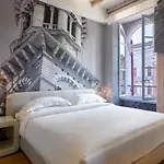 Lords Of Luxury Apartament