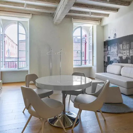 Lords Of Luxury Apartament *