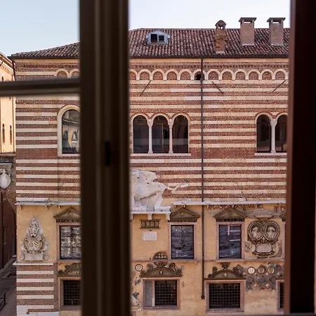 Lords Of Luxury Apartment Verona