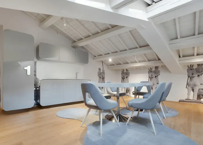 Lords Of Luxury * Werona